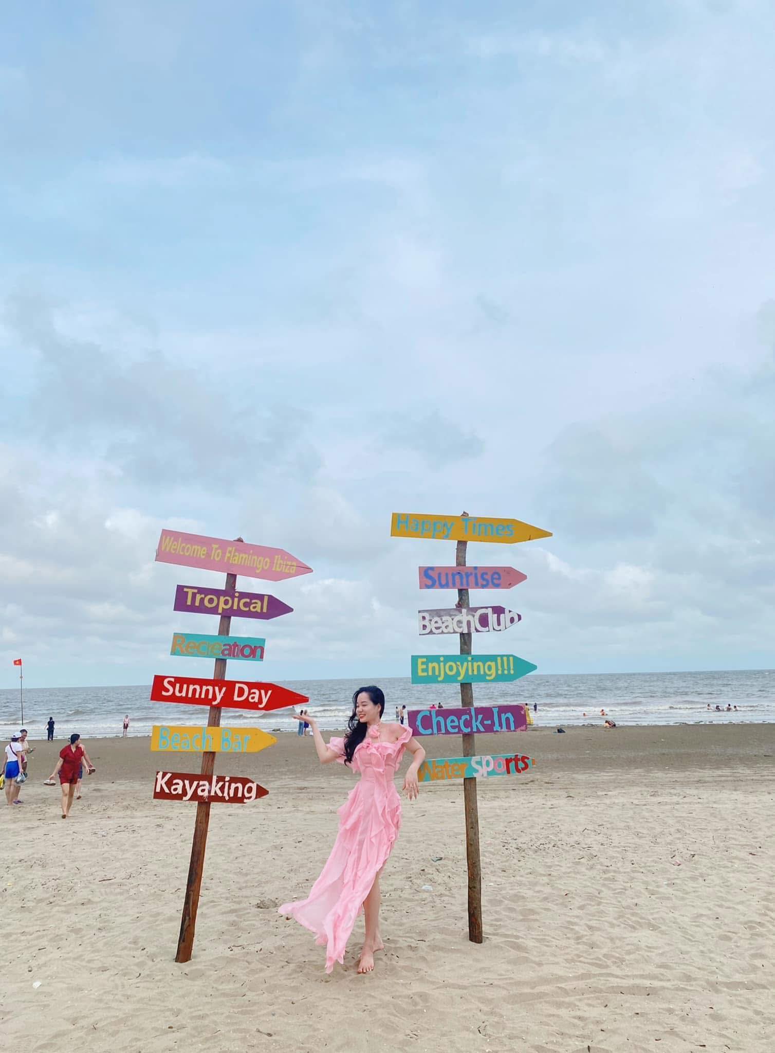 Flamingo Hải Tiến 2026 – Đặt Phòng và Đặt Tour Uy Tín