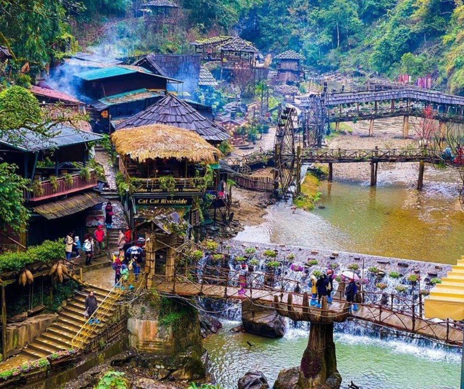 Combo Du Lịch Sapa 2 Ngày 1 Đêm – Khám Phá Bản Cát Cát & Nhà Thờ Đá 2 Bản Cát Cát - Combo Du Lịch Sapa 2 Ngày 1 Đêm