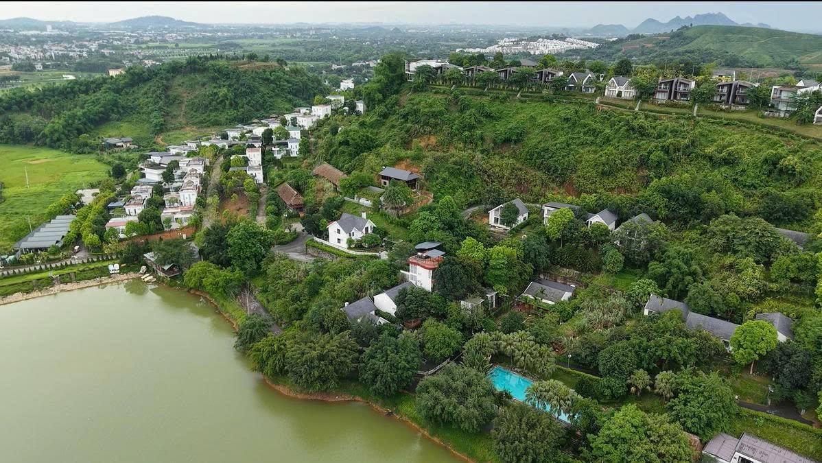 TỔNG HỢP 5 RESORT Ở HÒA BÌNH – TRẢI NGHIỆM NGHỈ DƯỠNG CAO CẤP GIỮA NÚI RỪNG TÂY BẮC