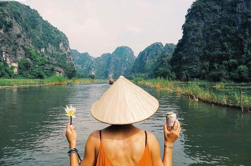 Tour Du Lịch Ninh Bình 1 Ngày - Khám Phá Tràng An - Tam Cốc - Bái Đính