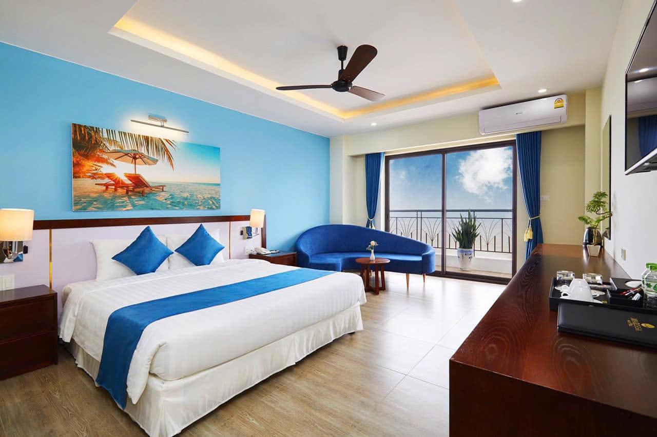 Đặt Phòng Khách Sạn Marissa Hotel Hải Tiến Giá Rẻ Nhất 2026 | Gọi Ngay Du Lịch Hải Tiến 2 Đặt Phòng Khách Sạn Marissa Hotel Hải Tiến Giá Rẻ Nhất 2026 | Gọi Ngay Du Lịch Hải Tiến