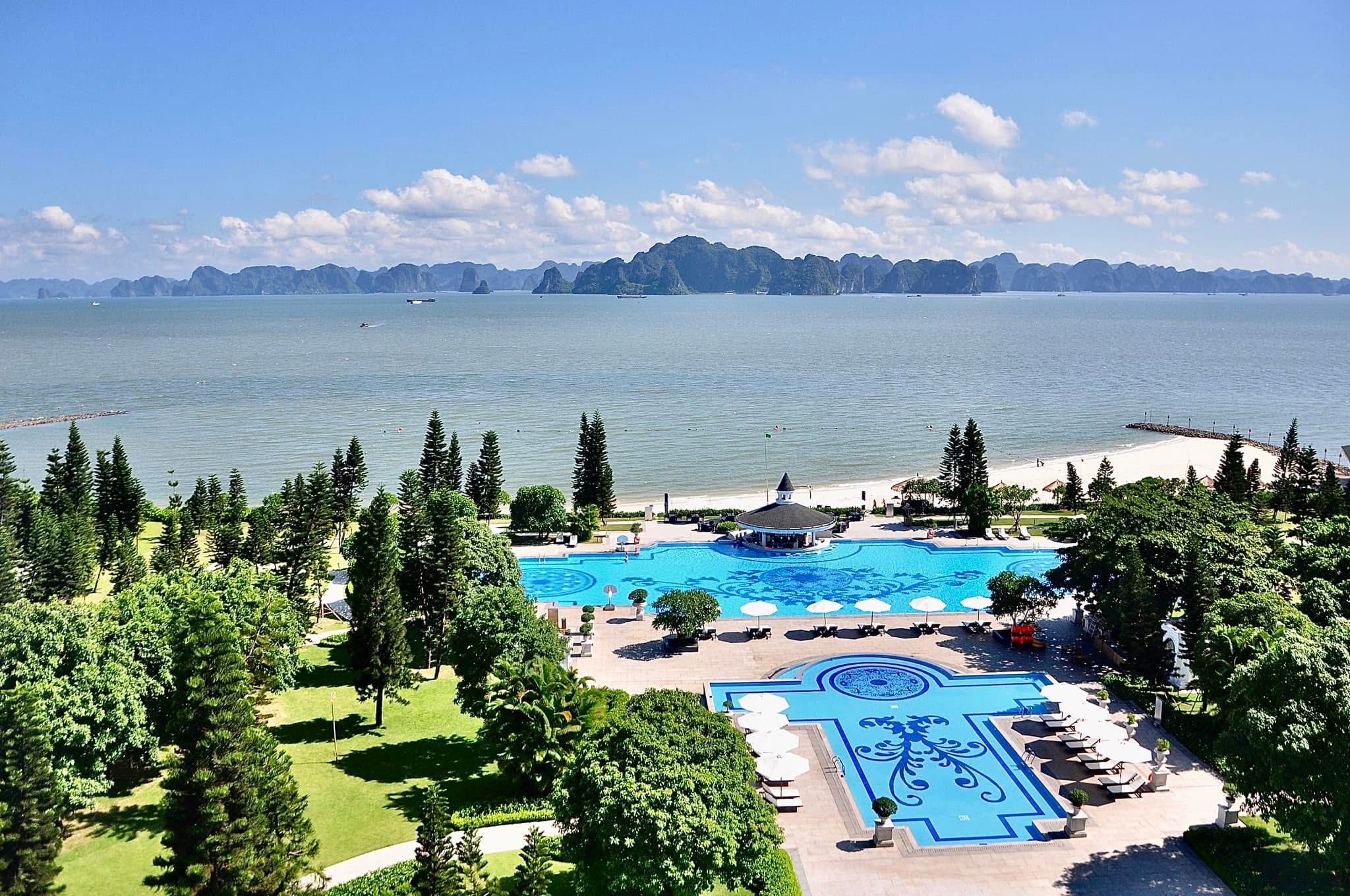 Vinpearl Resort & Spa Hạ Long | Resort 5 sao giữa vịnh di sản | Giá, Review & Tour 2026