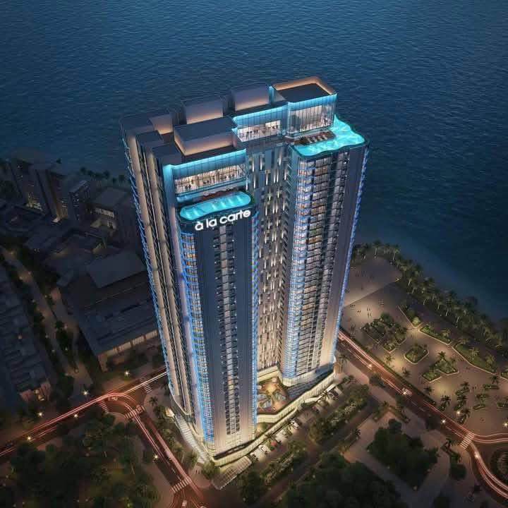 Alacarte Hạ Long Bay Hotel | Khách sạn 5 sao sang trọng view biển Bãi Cháy | Giá phòng, review & combo 2026