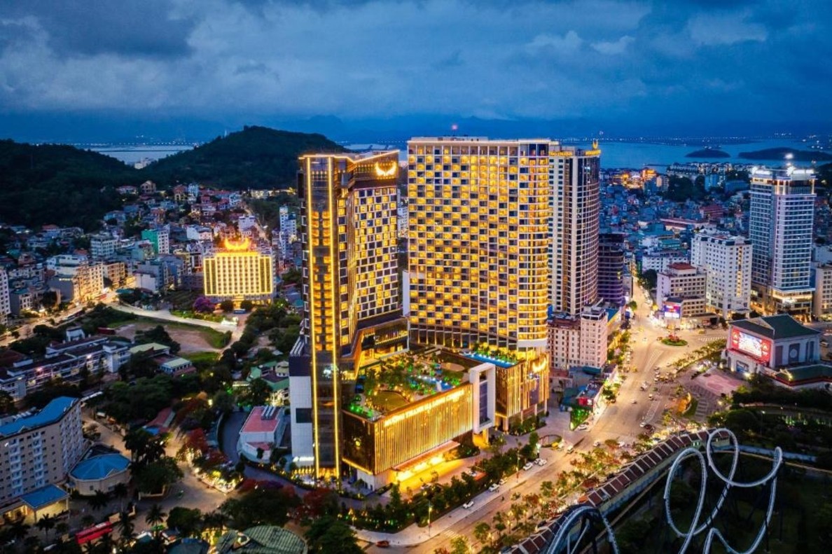 Mường Thanh Luxury Hạ Long | Khách sạn 5 sao sang trọng view biển đẹp nhất 2026 1 Mường Thanh Luxury Hạ Long | Khách sạn 5 sao sang trọng view biển đẹp nhất 2026